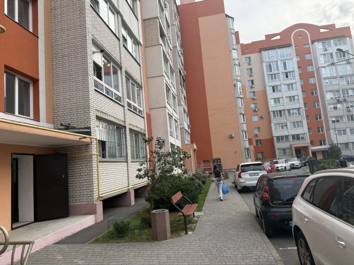 Оренда 1 кк квартири на Поділлі  2 поверх  Автономне газове опалення. Ремонт , меблі , техніка - фото 1