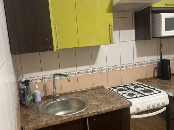 Оренда квартири покращеного планування 1-й поверх з балконом Житомир