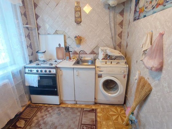 Оренда трикімнатної квартири в Дніпровському районі Запорожье