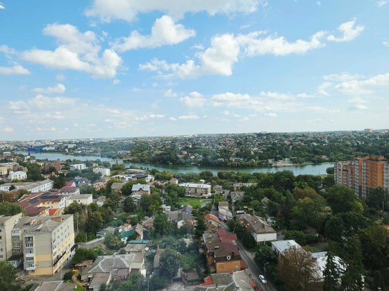 Сдам 3х кв Центр міста-ПАНОРАМА НА РІЧКУ-Закрита територія!Підземний паркінг Винница