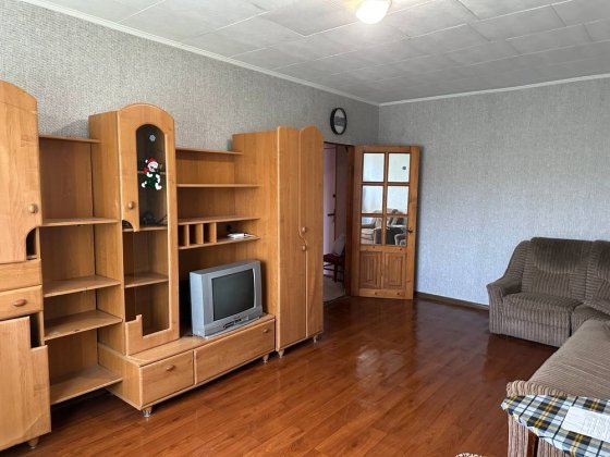 Оренда 2к.кв .Бородинський (Каховська).Вільна з 01.09 .Власник. Запорожье