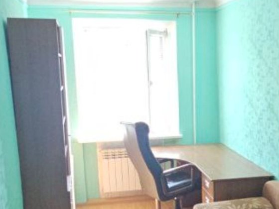Сдам трехкомнатную  квартиру на пр. Науки (Гагарина)