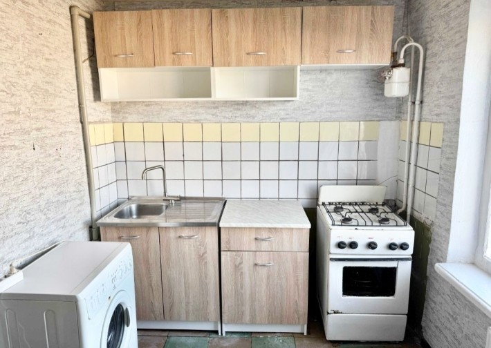Оренда 3х кімнатної квартири у Комунарському р-ні (Чумаченко 23) - фото 1