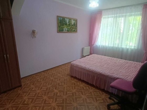 Здам 2к квартиру пр. І.Мазепи с газовой автономкой