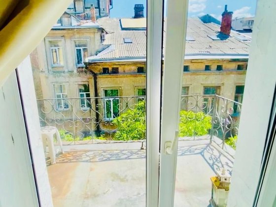 Дерибасовская !!! Квартира в стиле лофт с террасой !!! Одесса