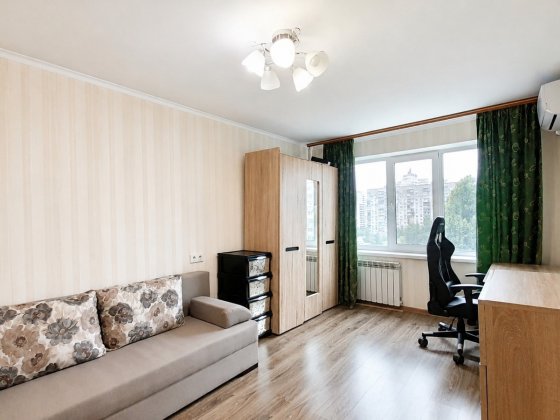 Продаж 1-к квартири, Левка Лук'яненка 1д (Маршала Тимошенка), метро Мінська, Оболонський район Киев