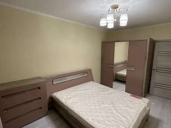 Продаж 1-к квартири вул. Олександра Олеся 8/17 Киев