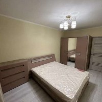 Продаж 1-к квартири вул. Олександра Олеся 8/17 Киев
