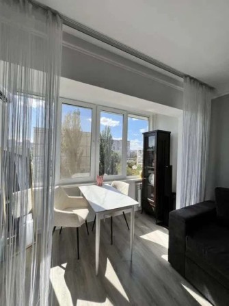 Продаж 1-кімнатної квартири вул.Березняківська, 12 Березняки. Метро Лівобережна. - фото 1