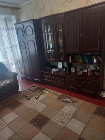 Продам 4-х кiмнатную квартиру - фото 1