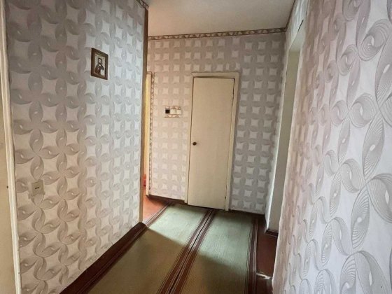Продається 2 кімнатна квартира у м. Олександрія(р-н площі  Кірова) Олександрія