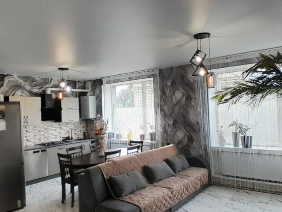 Продам 3к, автономне опалення ,ремонт Бердичев