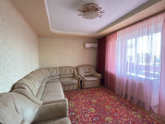 Продам 2-кімнатну квартиру р-н Солодовий Бердичев