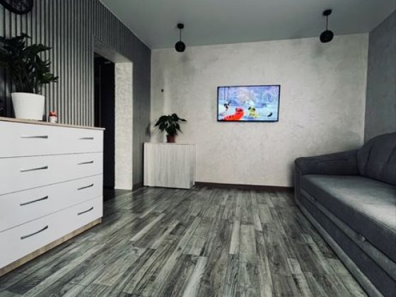 Продам 2 кімн квартиру Бобровица