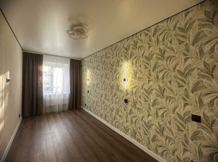 Продам 2- комнат. квартиру с евроремонтом на 3-ем этаже. Сертификат. Ваучер - фото 1