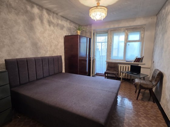 Продам двокімнатну квартиру з окремими кімнатами Каменское