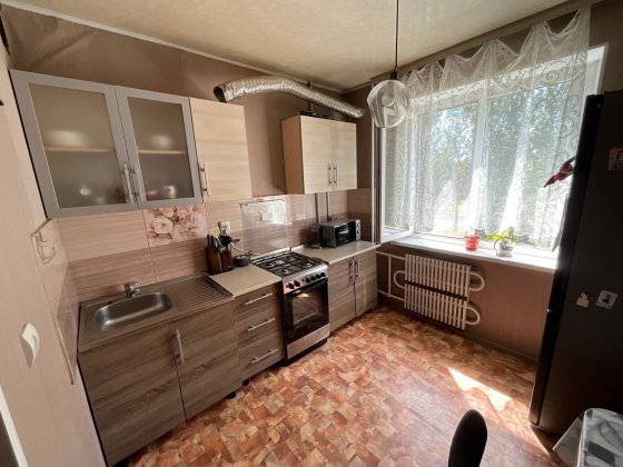Продам 2х комнатную квартиру в Каменском левий берег Каменское