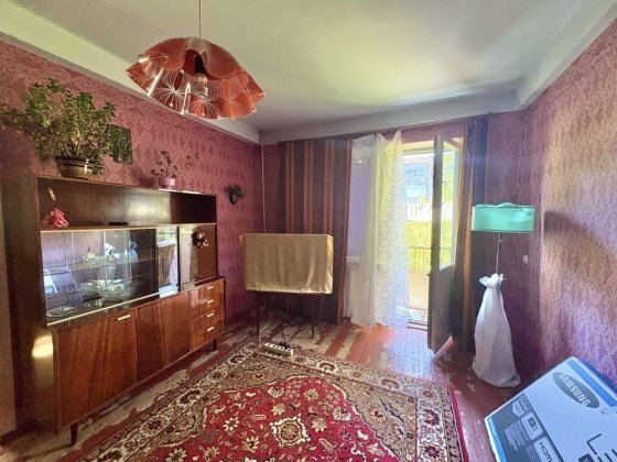 Продаж  2х кімнатної квартири, район Черемхи Каменское