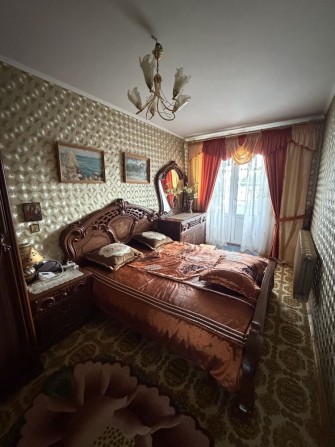 Трикімнатна квартира з євроремонтом - фото 1
