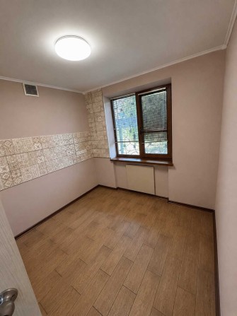 Продаж 1 кім, Центр, від власника, ремонт - фото 1