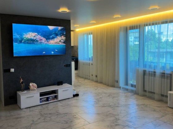 Продам 2х комнатную Студию ЦНАП Каменское