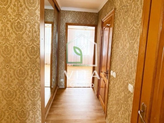Продаж трикімнатної квартири навпроти АТБ у м. Долина Долина