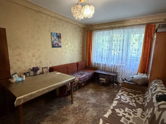 Продам 2-к квартиру, район Черемушки Каменское