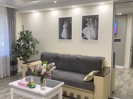 Продам 2к квартиру м Кам‘янське пр-кт В.Стуса меблі техніка Каменское