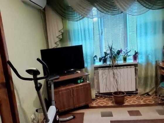 Продам 2-х кімнатну квартиру Жовті Води