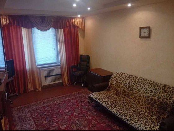 Продам 3-кімнатну квартиру. Лівий берег.
