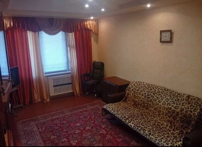 Продам 3-кімнатну квартиру. Лівий берег. - фото 1