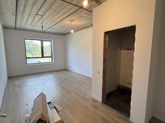 Продам велику смарт- квартиру . Гостомель Гостомель