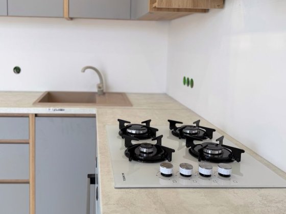 Продаж, 2к квартира з ремонтом Гостомель