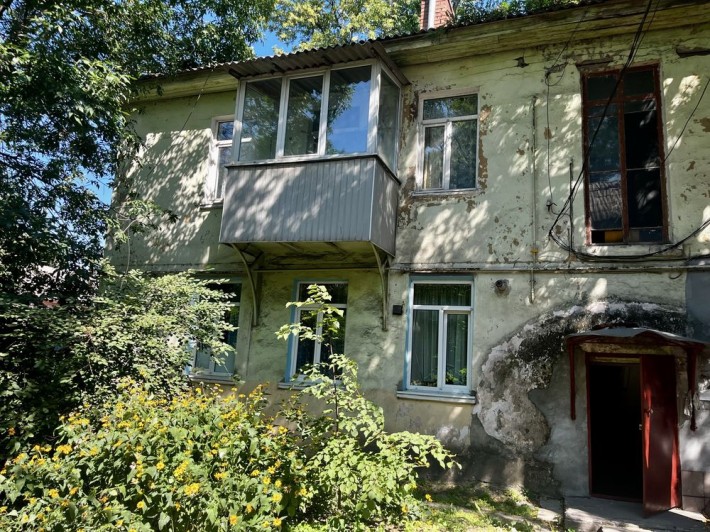 Продажа 2 комн квартира Центр АО - фото 1
