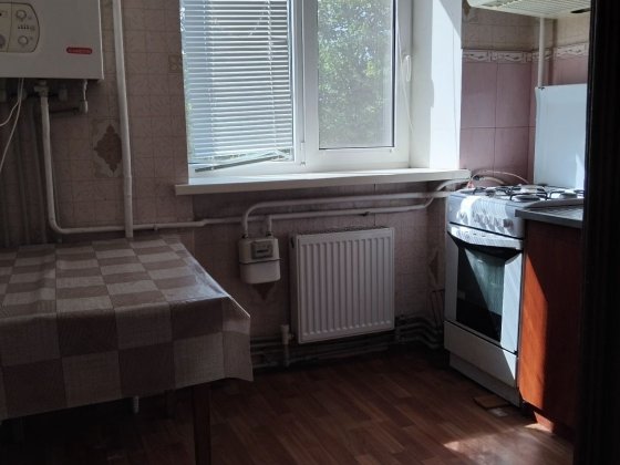 Продам квартиру двокімнатну Знаменка