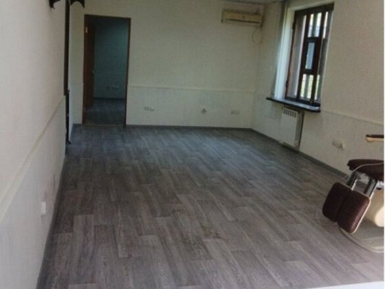 Центр міста Продаж 3 к квартири можливо під офіс Каменское