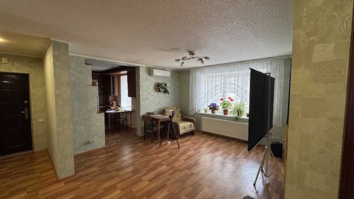 4-кімнатна квартира 69,9 м² | ремонт | автономне опалення | 2/9 - фото 1