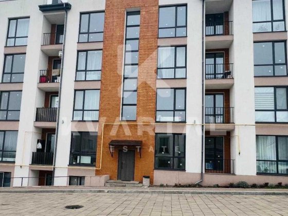 Продаж однокімнатна квартира з ремонтом Гостомель