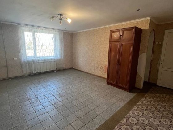 Квартира 4-х комнатная, автономне опалення. Изюм