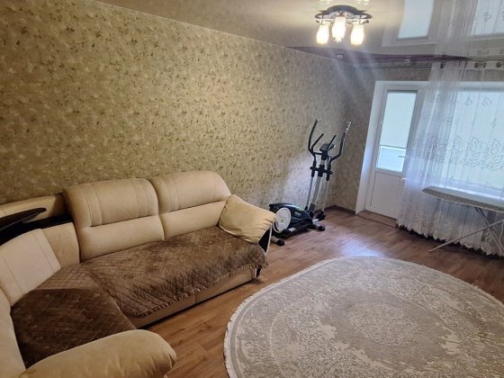 Продам квартиру з ремонтом Ізюм