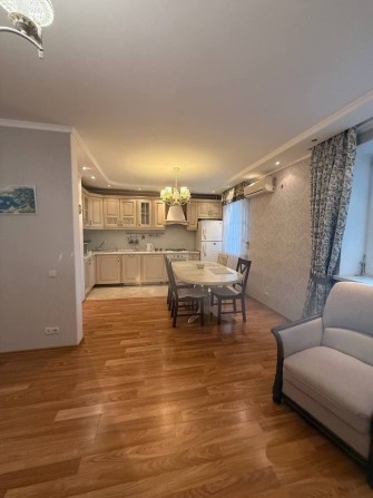 Продам 2к.квартиру на Парковой с ремонтом - фото 1