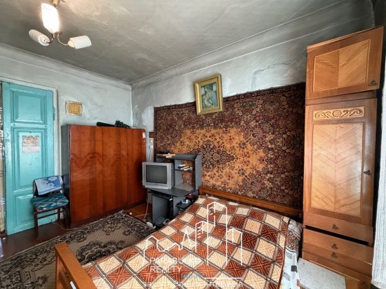Продам 2-х кімнатну квартиру в центрі міста Каменец-Подольский