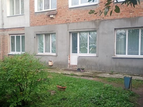 Квартира  двокімнатна Каменка