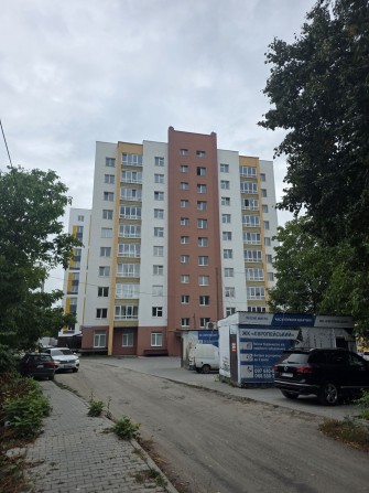 Продам три кімнату квартиру в м.Хмельницький - фото 1