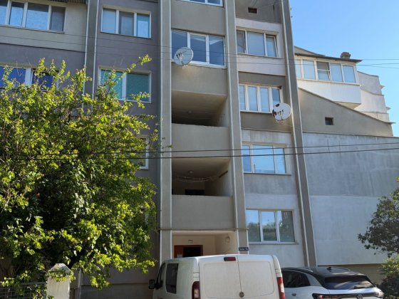 Продаж 3-х кімнатної квартири в Кам’янець-Подільський Каменец-Подольский