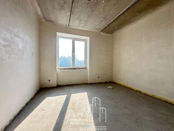 Продам 3-кімнатну квартиру поряд з центром міста! Каменец-Подольский