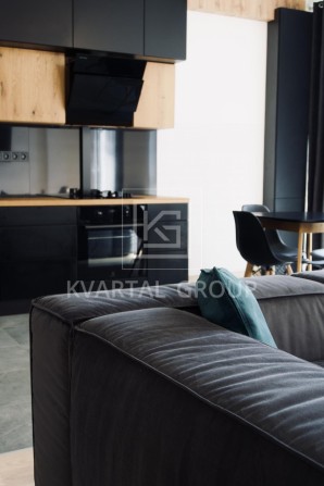 Продам 1 кімнатну квартиру 67 м2 в престижному ЖК Парк Таун БЕЗ КОМІСІЇ межа Бучі та Гостомеля - фото 1