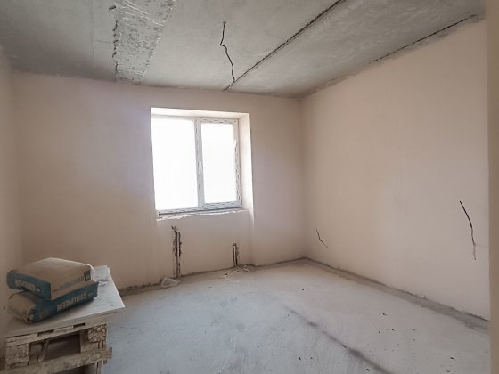 Продається 2-ох кімнатна квартира в центрі міста Каменец-Подольский