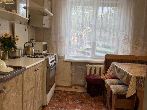 2 кім квартира покращеного планування біля центру Ковель