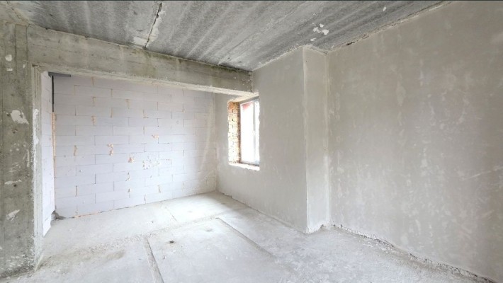 Продам 3к квартиру в центрі Коломиї - фото 1